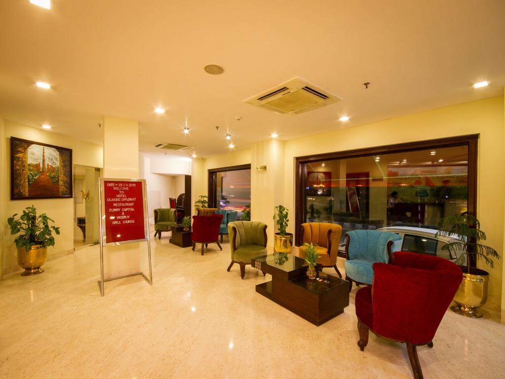 호텔 클래식 디플로맛 뉴델리 내부 사진